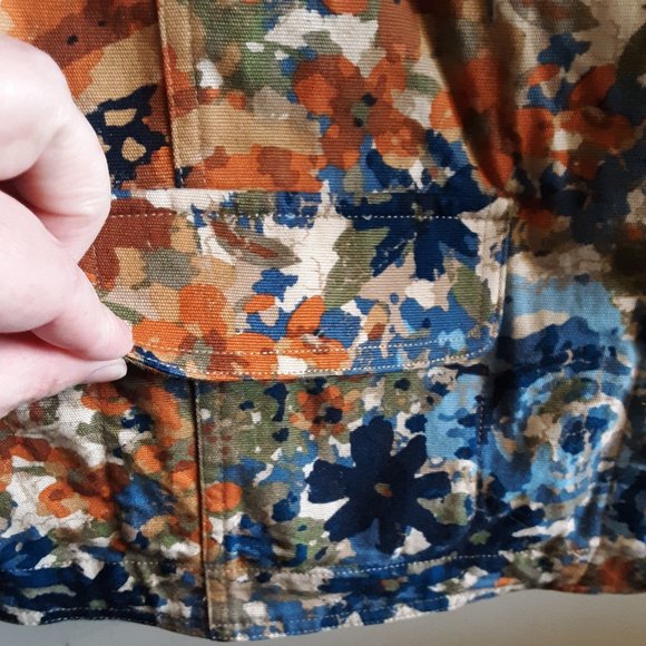 CJ Banks X (14W) Floral Jacket - Picture 5 of 15